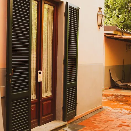 Il Villino Oda ve Kahvaltı *
